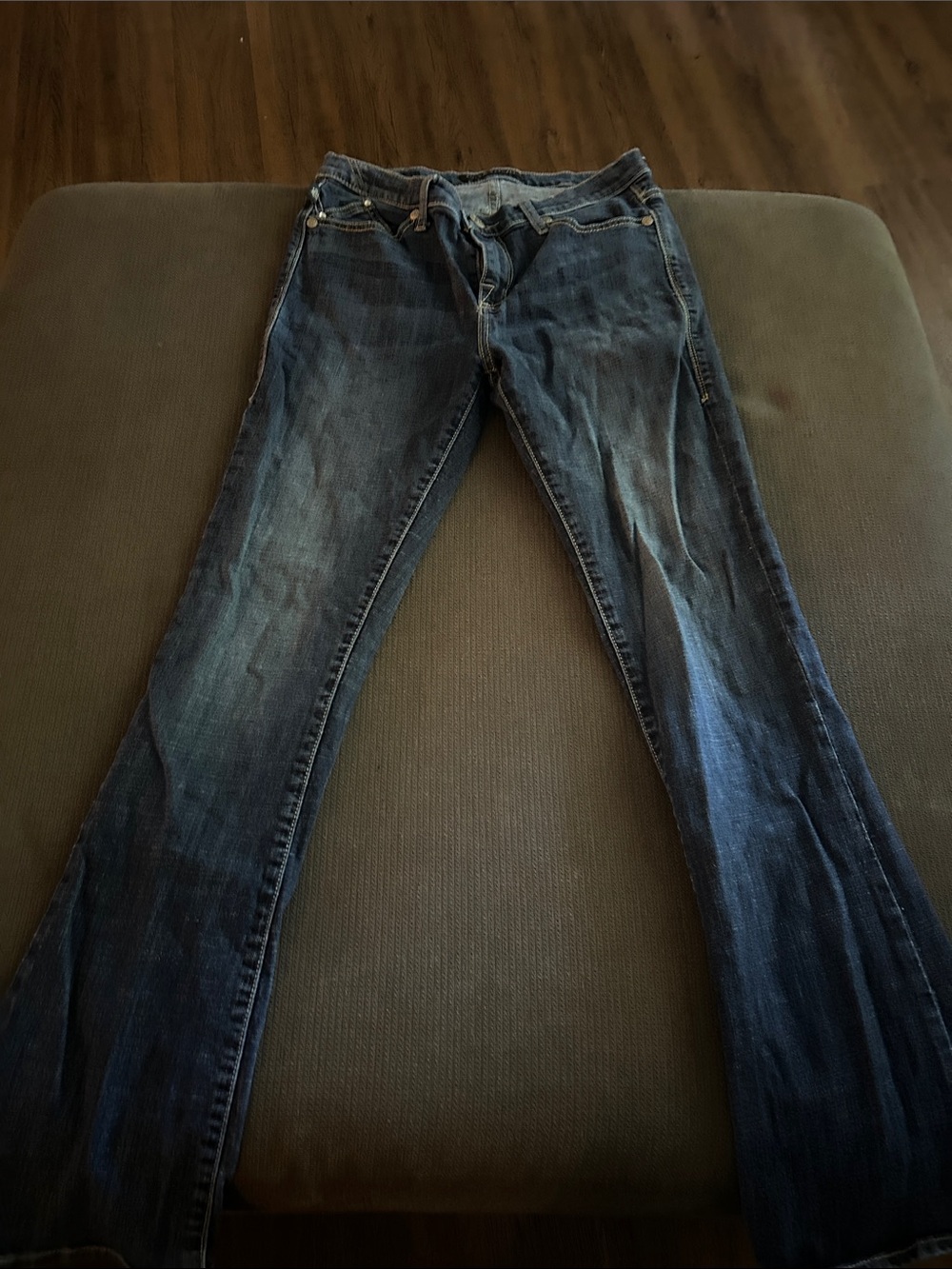 Rock & Republic Faded Blue Denim Jeans